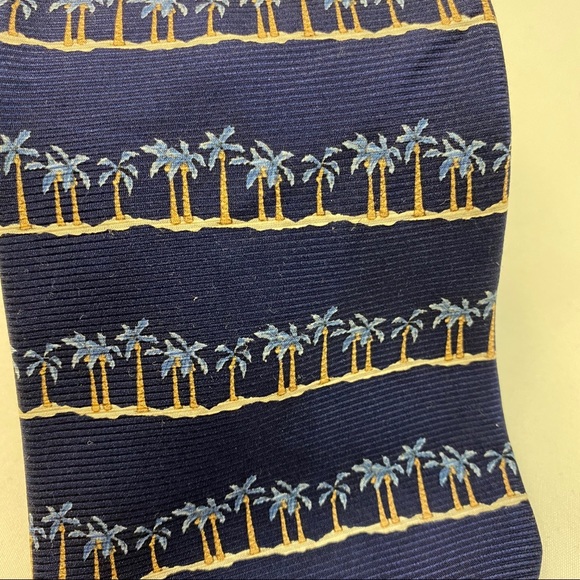 Tommy Hilfiger Silk Tie - Picture 2 of 6